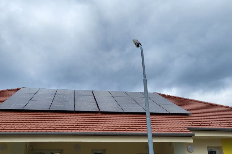 Borzavár óvoda - 24 db Canadian Solar CS6L-455MS Napelem / Huawei SUN2000-10K-MAP0 Inverter / Huawei LUNA2000-10-S0 Akkumulátor