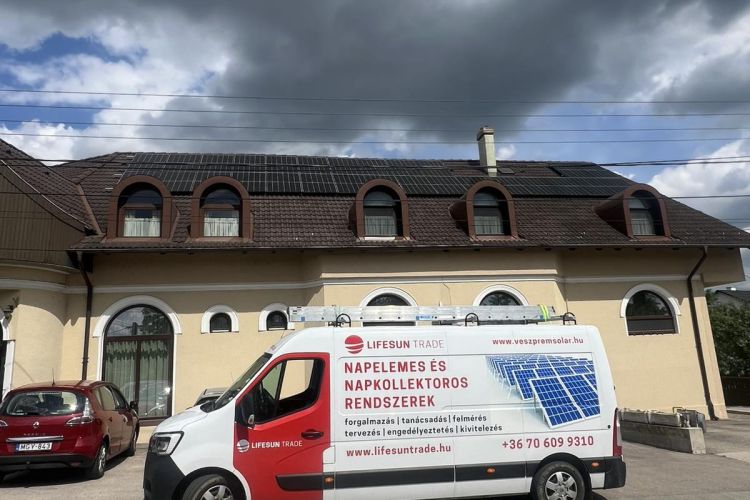 Két bagoly fogadó - Várpalota - 104 db Canadian Solar CS6L-455MS Napelem / Huawei SUN2000-40KTL-M3 Inverter