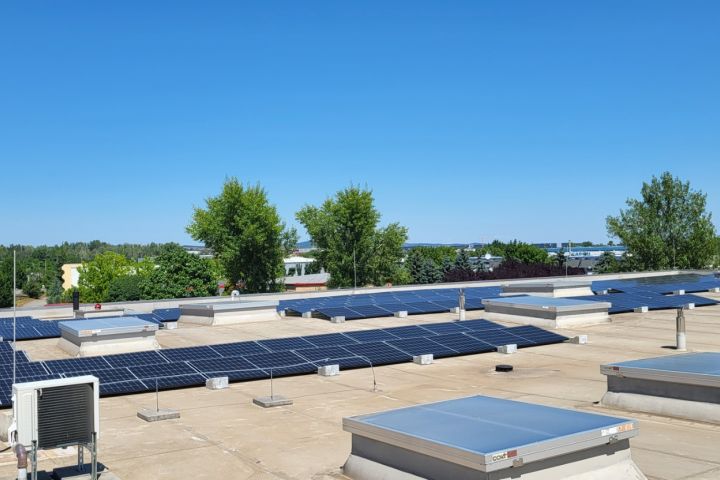 Alba Lux Invest Kft. - Székesfehérvár - 110 db Canadian Solar CS6L-455MS Napelem / Fronius Tauro ECO 50-3-D Inverter