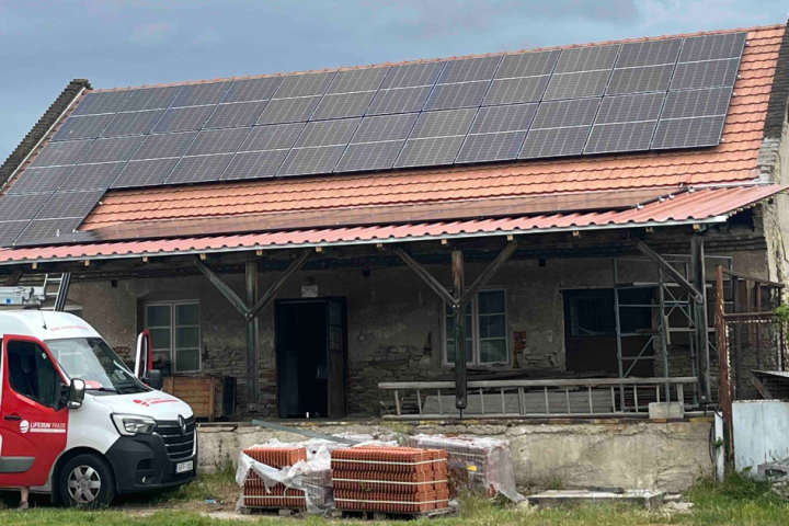 Alu-Forma Kft. - 44 db Canadian Solar CS6L-460MS Napelem / SAJ R6-20K-T2-32 Inverter