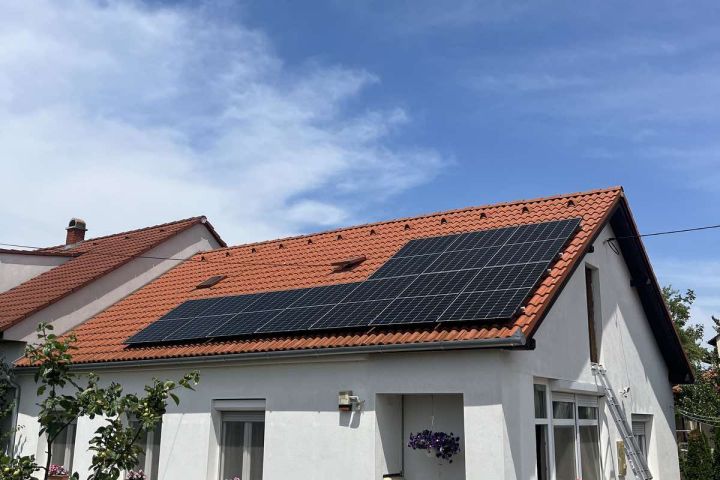 Nemesvámos - 10 db Canadian Solar CS6L-455MS Napelem / Huawei SUN2000-8K-MAP0 Inverter