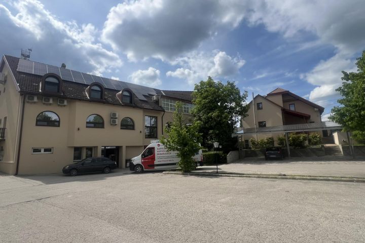 Két bagoly fogadó - Várpalota - 104 db Canadian Solar CS6L-455MS Napelem / Huawei SUN2000-40KTL-M3 Inverter